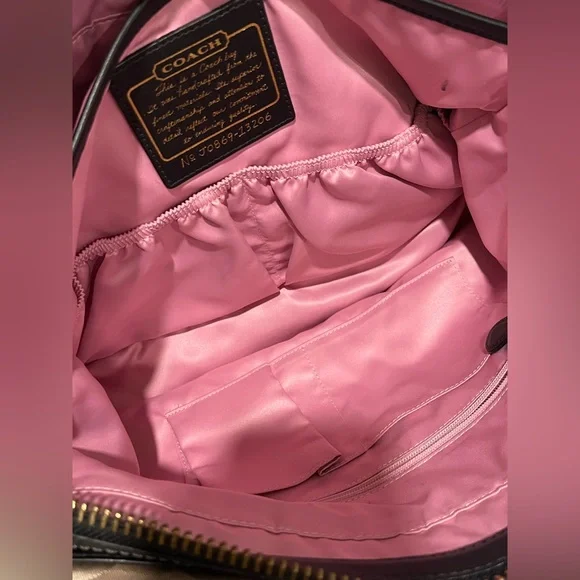 Coach Addison Shoulder Tote Bag